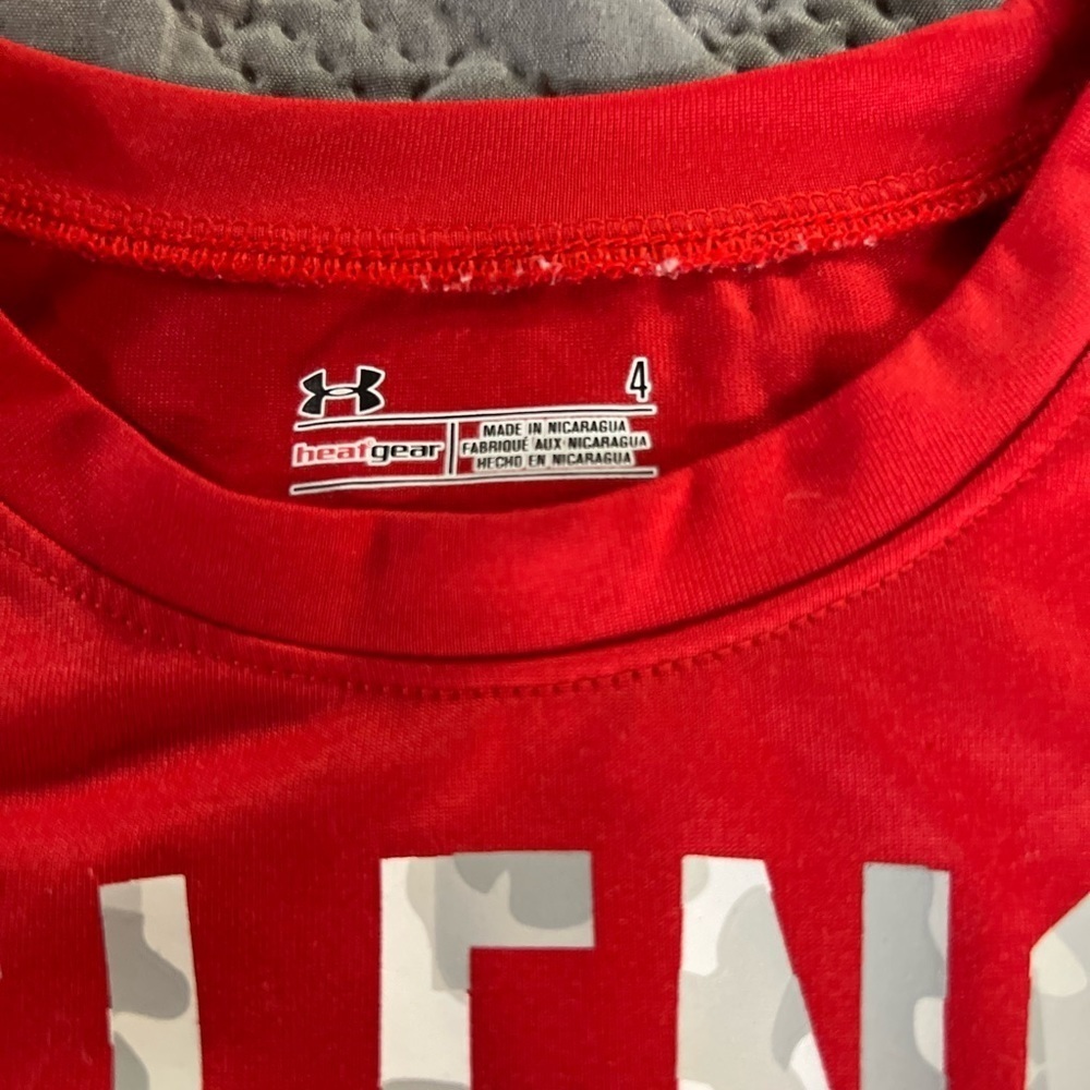 Under Amour Dri-fit - Picture 3 of 5